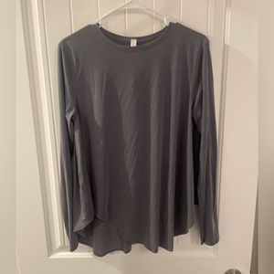 lululemon grey loose fit long sleeve size 6